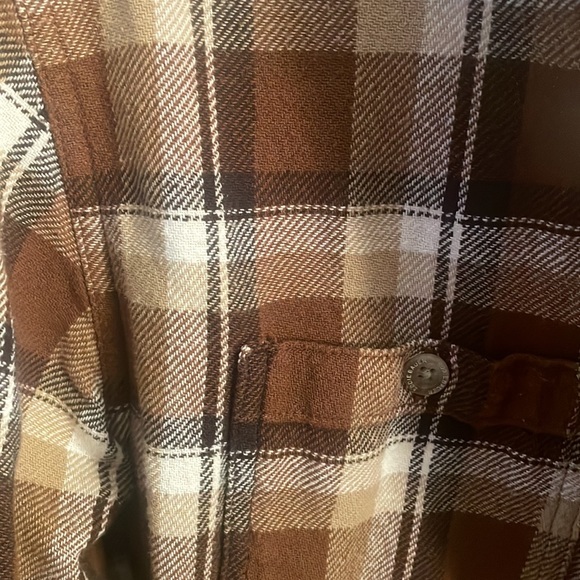 Button up shirt - Picture 4 of 4